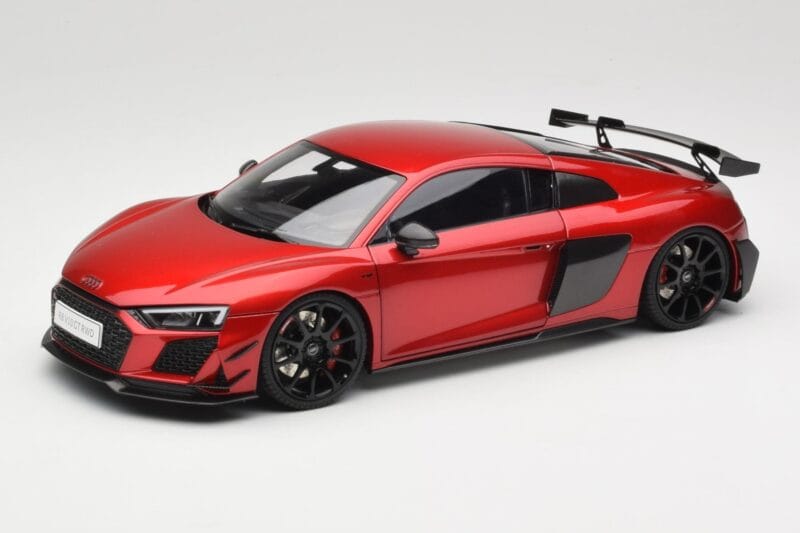 Audi R8 4S V10 Performance Punane Kengfai 1:18 VAKF-0356 Metall