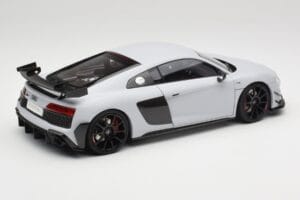 Audi R8 4S V10 Performance Valge Kengfai 1:18 VAKF-0357 Metall - pilt 3/8
