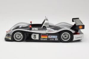 Audi R8R LMP #8 F. Biela / E. Pirro / D. Theys 24 Hours of Le Mans 1999 Maisto 1:18 538881 Metall - pilt 4/8