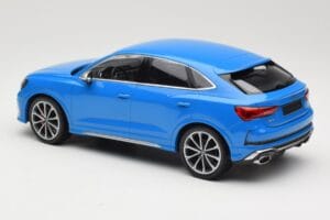 Audi RS Q3 F3 Sportback Sinine Minichamps 1:18 155018101 Metall - pilt 5/6