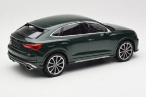 Audi RS Q3 Sportback 8U Green Metallic Minichamps 1:18 155018102 Metall - pilt 2/6