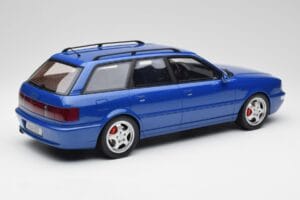 Audi RS2 B4 Avant Sinine Otto 1:12 G075 Vaik - pilt 2/6