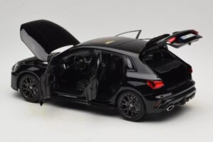 Audi RS3 8Y Sportback Myth Black Norev 1:18 188388 Metall - pilt 5/8