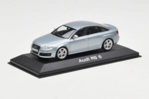 Audi RS6 C6 Monza Silver Minichamps 1:43 5010810113 Metall - pilt 2/4