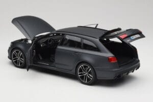 Audi RS6 C7 Avant Matt Grey Minichamps 1:18 110012012 Metall - pilt 5/8