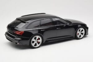 Audi RS6 C8 Avant Black Metallic Minichamps 1:18 155018014 Metall - pilt 2/6