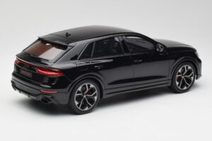 Audi RSQ8 Night Must GT Spirit 1:18 GT305 Vaik - pilt 2/6