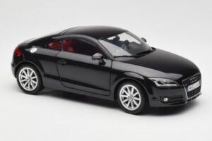 Audi TT 8J Phantom Must Minichamps 1:18 5010500425 Metall - pilt 6/8