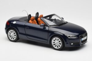Audi TT 8J Roadster Sügavmere Sinine Minichamps 1:18 5010500525 Metall - pilt 6/8