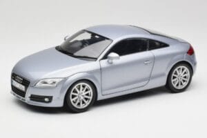 Audi TT 8N RHD Lake Hõbe Metallik Minichamps 1:18 150015020 Metall