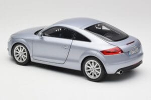 Audi TT 8N RHD Lake Hõbe Metallik Minichamps 1:18 150015020 Metall - pilt 7/8