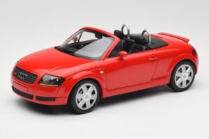 Audi TT 8N Roadster Punane Minichamps 1:18 155017032 Metall