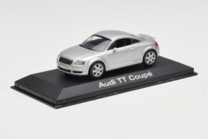 Audi TT 8N Hõbe Minichamps 1:43 5019800423 Metall - pilt 2/5
