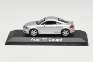 Audi TT 8N Hõbe Minichamps 1:43 5019800423 Metall