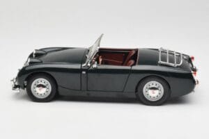 Austin-Healey Sprite Leaf Green Revell 1:18 08837 Metall - pilt 4/8