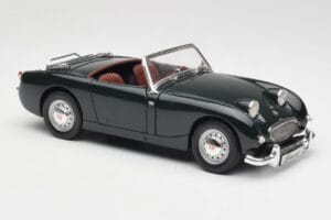 Austin-Healey Sprite Leaf Green Revell 1:18 08837 Metall - pilt 6/8