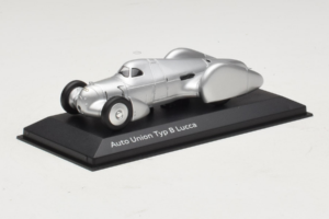 Auto Union Type B Lucca Silver Minichamps 1:43 5031300413 Metall - pilt 2/5