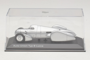 Auto Union Type B Lucca Silver Minichamps 1:43 5031300413 Metall - pilt 4/5