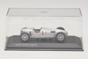 Auto Union Typ B #1 Hõbe Minichamps 1:43 5031300313 Metall - pilt 4/5