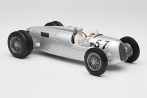 Auto Union Type C #57 H. Stuck Winner Shelsley Walsh Hill Climb 1936 Minichamps 1:18 155361057 Metall - pilt 4/6