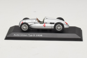 Auto Union Typ D #4 Hõbe Minichamps 1:43 5030900703-R1 Metall