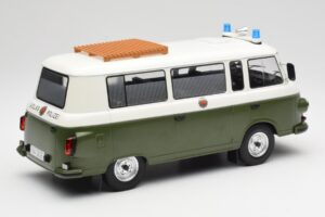 Barkas B1000 Rahvapolitsai MCG 1:18 MCG18009 Metall - pilt 3/6