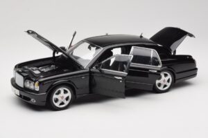 Bentley Arnage R Must Minichamps 1:18 100139071 Metall - pilt 2/8