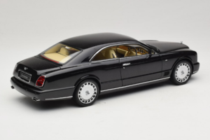 Bentley Brooklands Must Minichamps 1:18 100139600 Metall - pilt 3/8