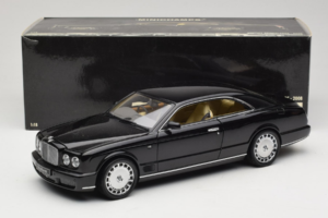 Bentley Brooklands Must Minichamps 1:18 100139600 Metall - pilt 8/8