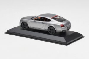 Bentley Continental GT Hall Mustade Velgedega Minichamps 1:43 BENTLEY001 Metall - pilt 3/4