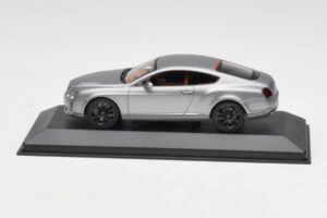 Bentley Continental GT Hall Mustade Velgedega Minichamps 1:43 BENTLEY001 Metall