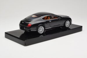Bentley Continental GT Midnight Emerald Minichamps 1:18 BL389 Metall - pilt 3/8