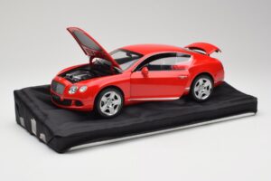 Bentley Continental GT St. James Red Minichamps 1:18 100139922 Metall - pilt 2/8