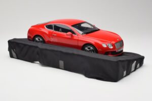 Bentley Continental GT St. James Red Minichamps 1:18 100139922 Metall - pilt 6/8