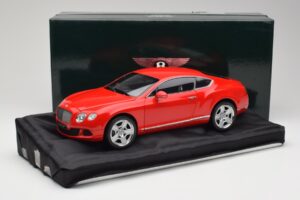 Bentley Continental GT St. James Red Minichamps 1:18 100139922 Metall - pilt 8/8