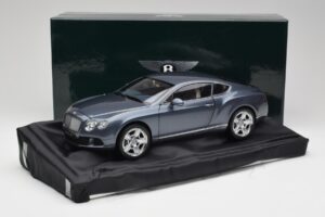 Bentley Continental GT Thunder Hall Minichamps 1:18 BL835 - pilt 8/8