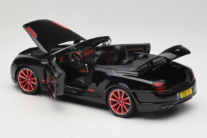 Bentley Continental Supersports ISR Kabriolett Must Punaste Velgedega Bburago 1:18 18-11035 Metall - pilt 5/8