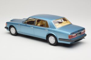 Bentley Turbo R LWB Sinine GT Spirit 1:18 GT782 Vaik - pilt 5/6