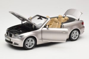 BMW 1 Series E88 Kabriolett Mineral Silver Metallic Kyosho 1:18 80430427020 Metall - pilt 2/8