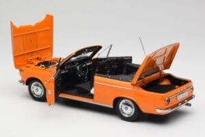 BMW 1600 Kabriolett Oranž Minichamps 1:18 100021030-O Metall - pilt 5/8