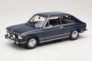 BMW 1600 Touring Sinine Minichamps 1:18 80430145823 Metall