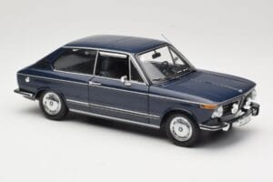 BMW 1600 Touring Sinine Minichamps 1:18 80430145823 Metall - pilt 6/8