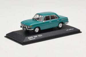 BMW 1800 TI/SA Tumeroheline Minichamps 1:43 403025103 Metall - pilt 2/4