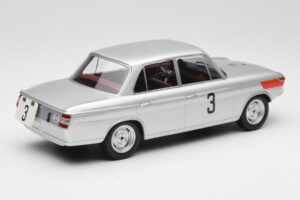 BMW 1800 TiSA #3 D. Glemser / J. Ickx 24 Hours of Spa 1965 Minichamps 1:18 155652903 Metall - pilt 2/6