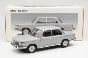 BMW 1800 TiSA Bernina Hall AUTOart 1:18 70621 Metall - pilt 8/8