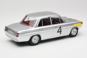 BMW 1800 TiSA #4 J. Ickx / J. van Ophem 24 Hours of Spa 1965 Winners Minichamps 1:18 107652504 Vaik - pilt 2/6