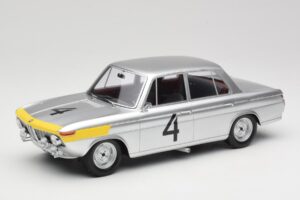 BMW 1800 TiSA #4 J. Ickx / J. van Ophem 24 Hours of Spa 1965 Winners Minichamps 1:18 107652504 Vaik