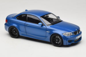 BMW 1M Coupe E82 Blue Metallic Minichamps 1:18 110020025 Metall - pilt 6/8