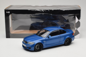 BMW 1M Coupe E82 Blue Metallic Minichamps 1:18 110020025 Metall - pilt 8/8
