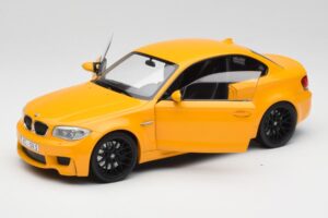 BMW 1M Coupe E82 Kollane Minichamps 1:18 110020026 Metall - pilt 2/8